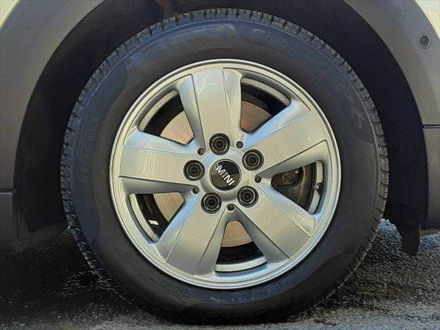 BMW MINI COOPER D 5DOOR 2019 Image 31