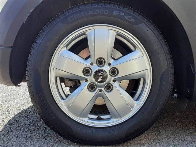 BMW MINI COOPER D 5DOOR 2019 Image 31