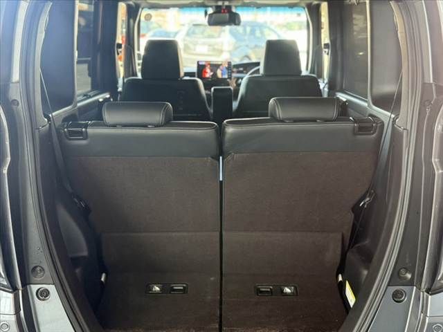 HONDA N BOX CUSTOM 4WD 2020 Image 31