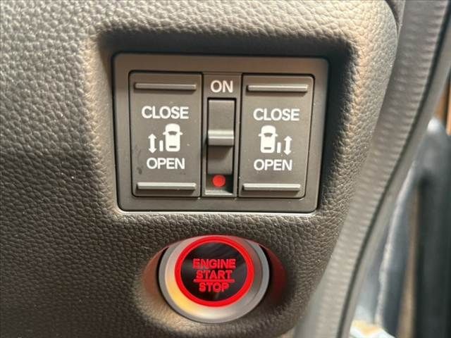 HONDA N BOX CUSTOM 4WD 2020 Image 31