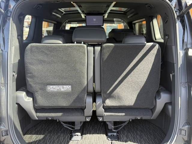 TOYOTA ALPHARD 2025 Image 31