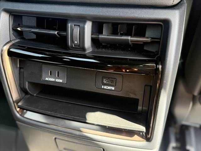 TOYOTA ALPHARD 2025 Image 31