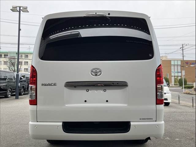TOYOTA HIACE VAN 2WD 2023 Image 31