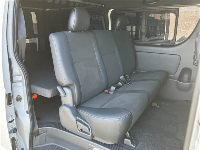 TOYOTA HIACE VAN 2WD 2023 Image 31