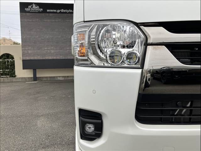 TOYOTA HIACE VAN 2WD 2023 Image 31