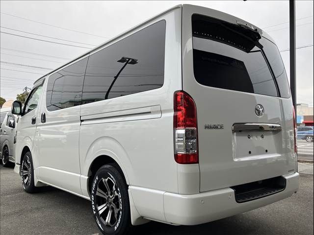 TOYOTA HIACE VAN 2WD 2023 Image 31