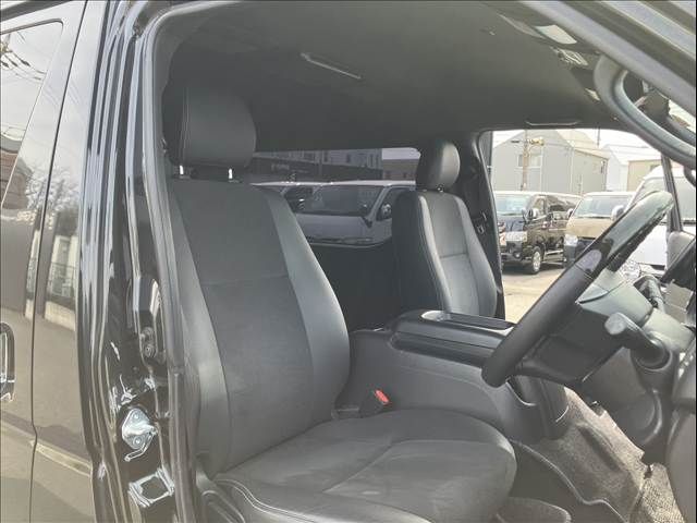 TOYOTA HIACE VAN 4WD 2020 Image 31