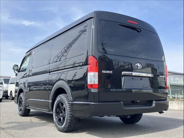 TOYOTA HIACE VAN 4WD 2020 Image 31
