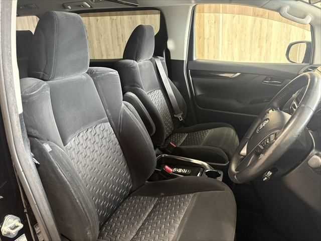 TOYOTA ALPHARD 2016 Image 31