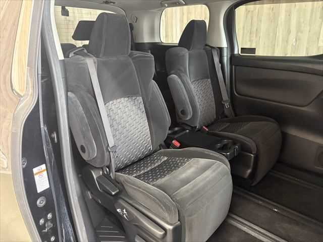 TOYOTA ALPHARD 2016 Image 31