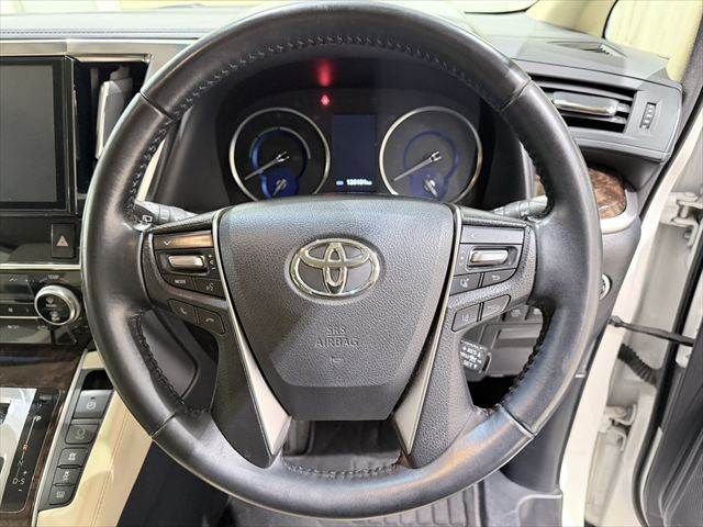 TOYOTA ALPHARD HYBRID 4WD 2019 Image 31