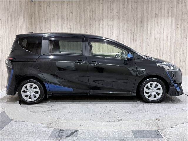 TOYOTA SIENTA HYBRID 2016 Image 31