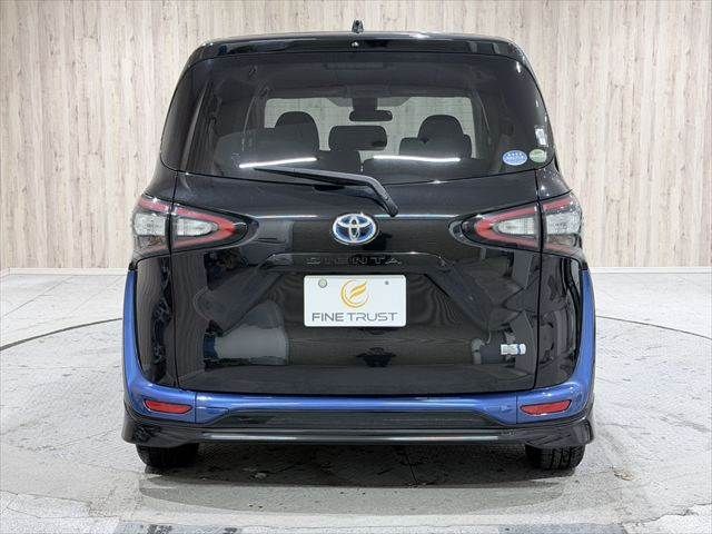 TOYOTA SIENTA HYBRID 2016 Image 31