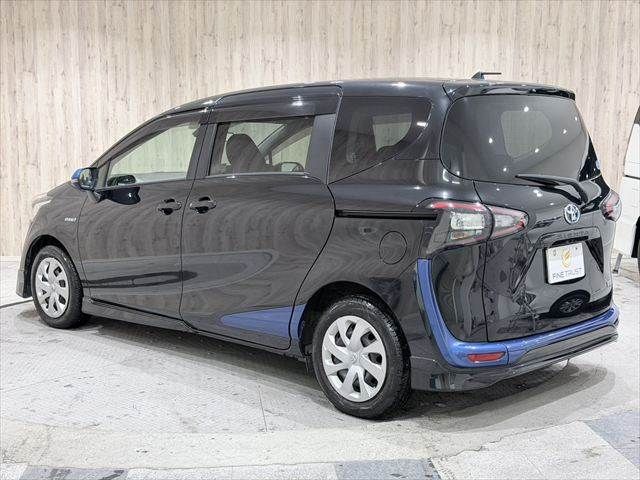 TOYOTA SIENTA HYBRID 2016 Image 31