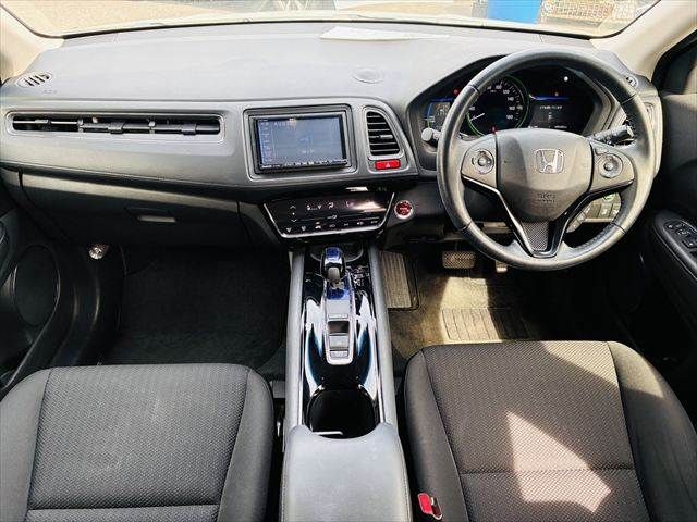 HONDA VEZEL HYBRID 2015 Image 31