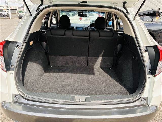 HONDA VEZEL HYBRID 2015 Image 31