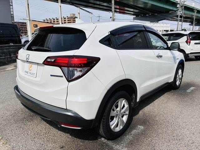 HONDA VEZEL HYBRID 2015 Image 31