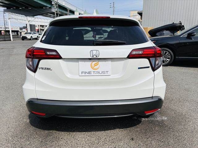 HONDA VEZEL HYBRID 2015 Image 31