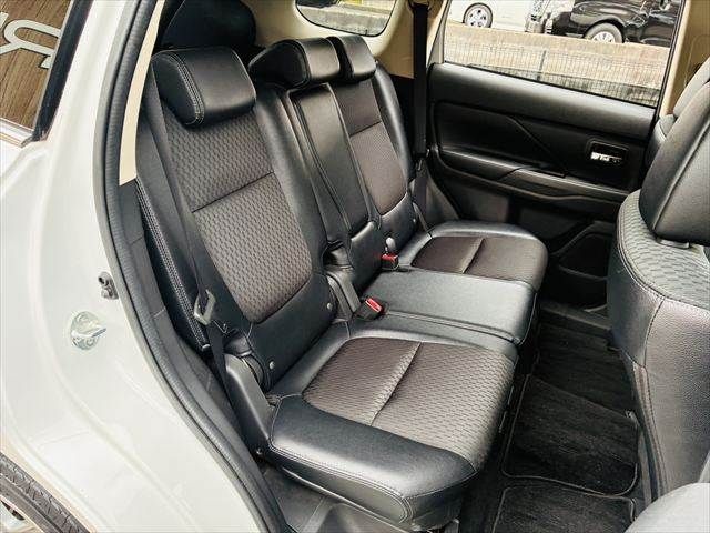 MITSUBISHI OUTLANDER PHEV 2014 Image 31