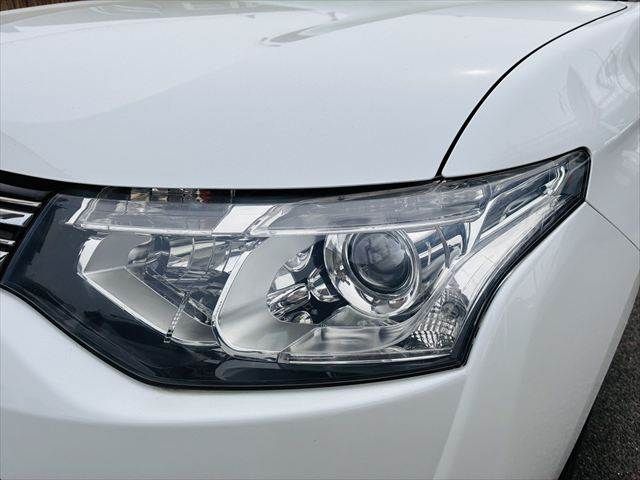 MITSUBISHI OUTLANDER PHEV 2014 Image 31