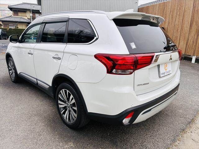 MITSUBISHI OUTLANDER 4WD 2018 Image 31