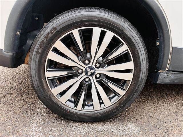 MITSUBISHI OUTLANDER 4WD 2018 Image 31