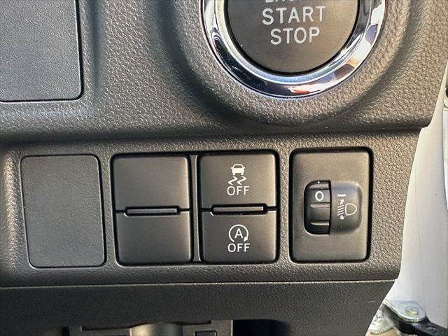 DAIHATSU CAST ACTIVA 2019 Image 31