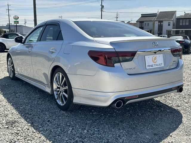 TOYOTA MARK X 2013 Image 31