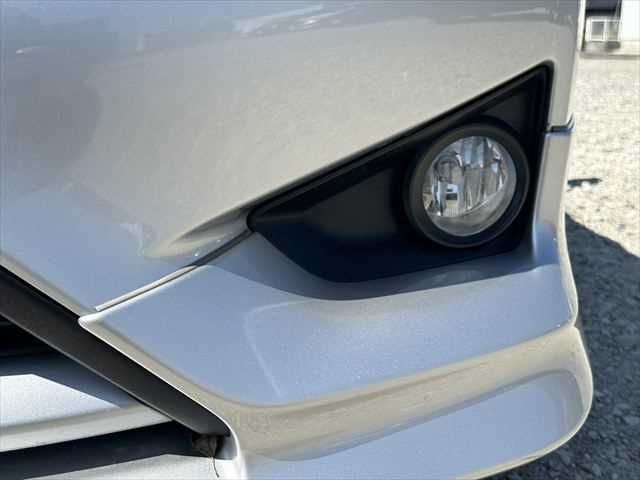 TOYOTA MARK X 2013 Image 31