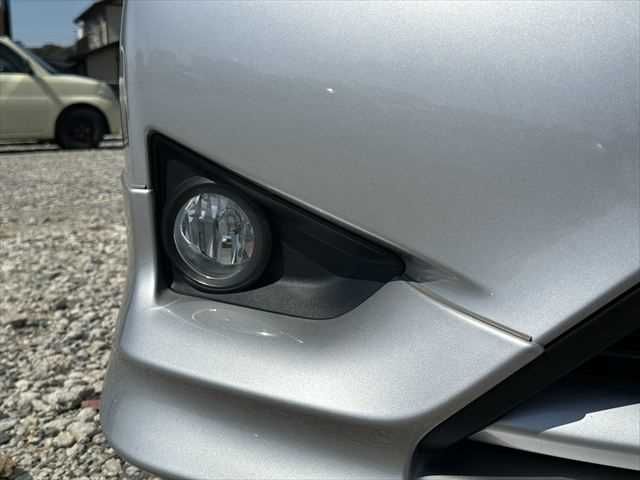 TOYOTA MARK X 2013 Image 31