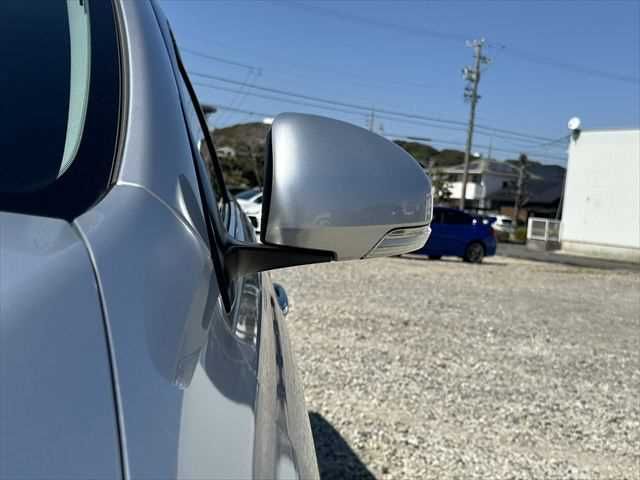 TOYOTA MARK X 2013 Image 31