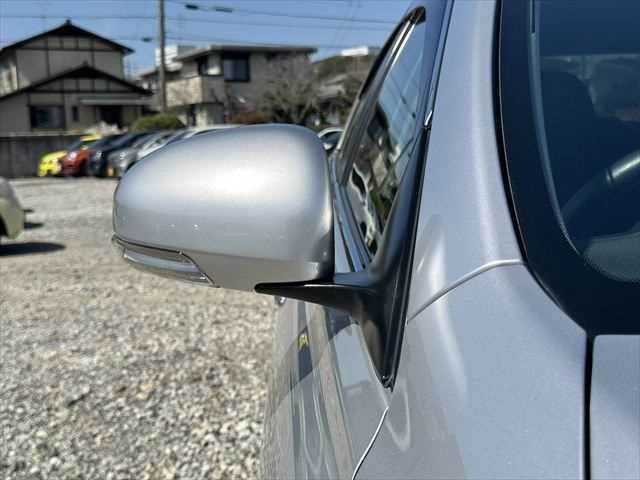 TOYOTA MARK X 2013 Image 31