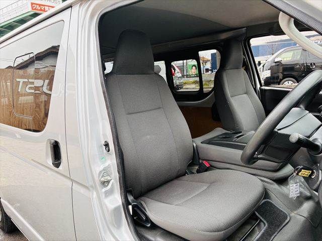 TOYOTA HIACE VAN 2WD 2016 Image 31