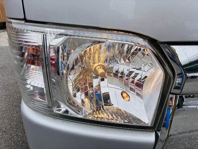 TOYOTA HIACE VAN 2WD 2016 Image 31