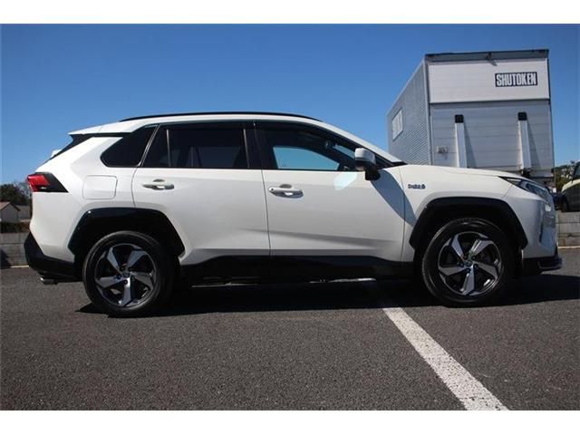 TOYOTA RAV4 PHV 2021 Image 31