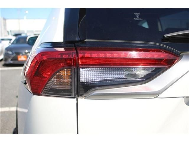 TOYOTA RAV4 PHV 2021 Image 31