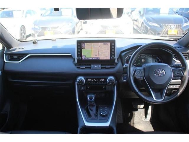 TOYOTA RAV4 PHV 2021 Image 31