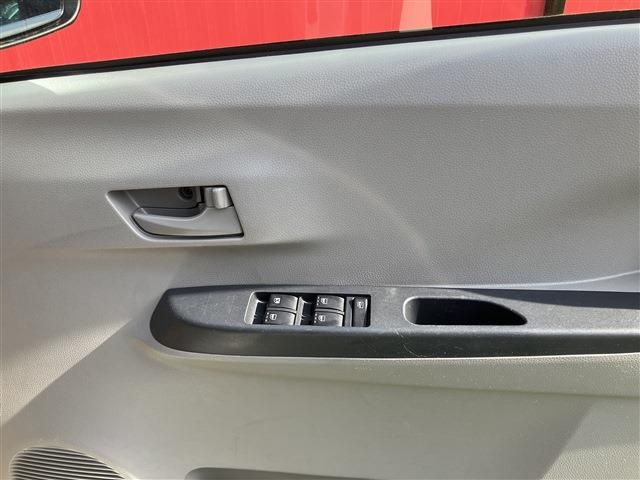 DAIHATSU MIRA E:S 2017 Image 31