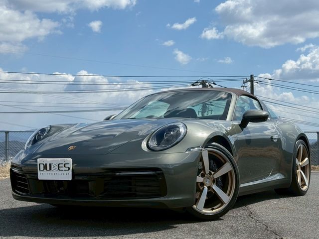 PORSCHE 911 2021 Image 31