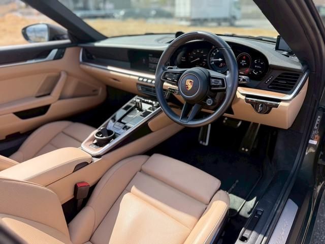 PORSCHE 911 2021 Image 31