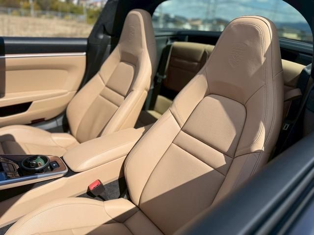 PORSCHE 911 2021 Image 31