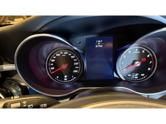 MERCEDES BENZ C CLAS 2016 Image 31