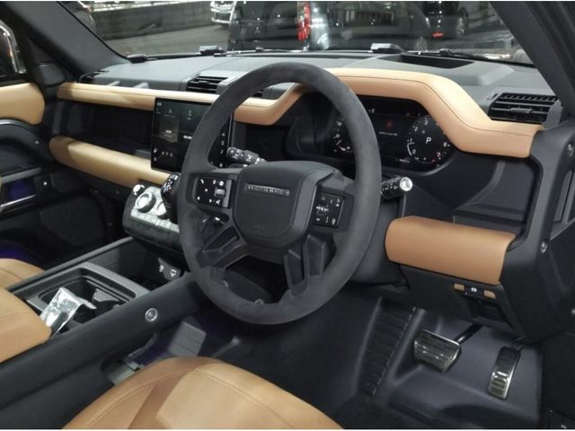 ROVER DEFENDER 2023 Image 31