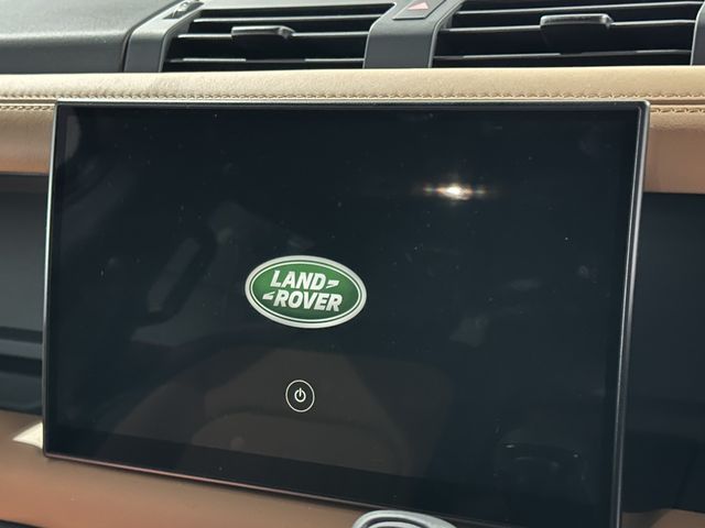 ROVER DEFENDER 2023 Image 31