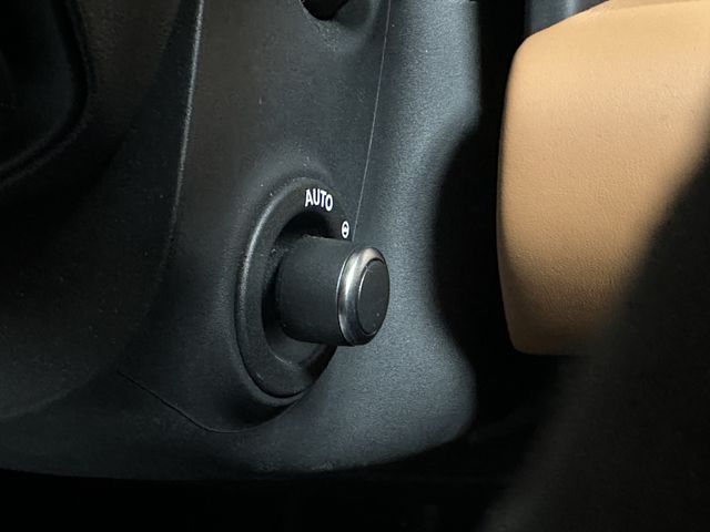 ROVER DEFENDER 2023 Image 31