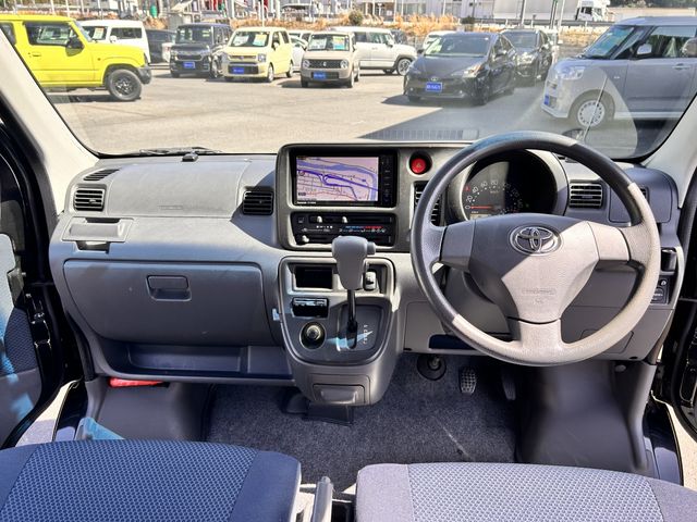 TOYOTA PIXIS VAN 2016 Image 31