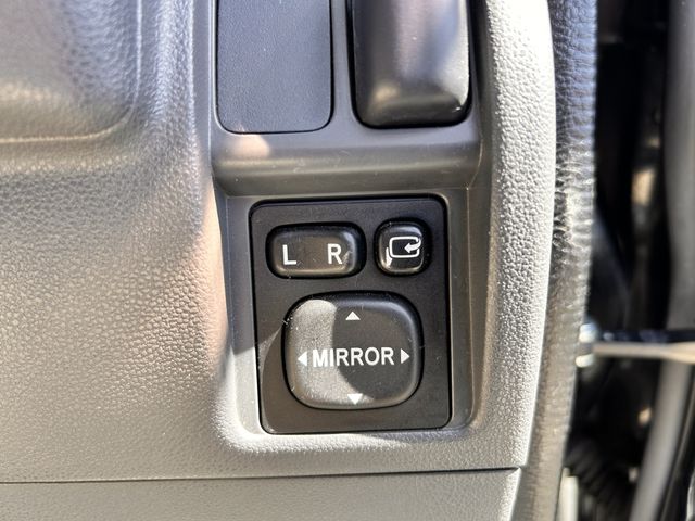 TOYOTA PIXIS VAN 2016 Image 31