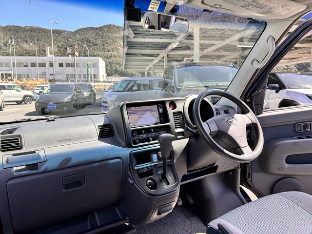 TOYOTA PIXIS VAN 2016 Image 31