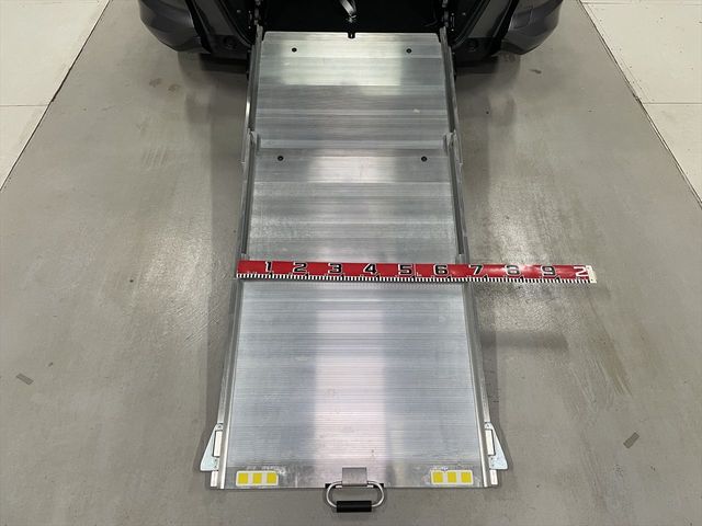 HONDA FREED PLUS HYBRID 2018 Image 31