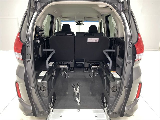 HONDA FREED PLUS HYBRID 2018 Image 31